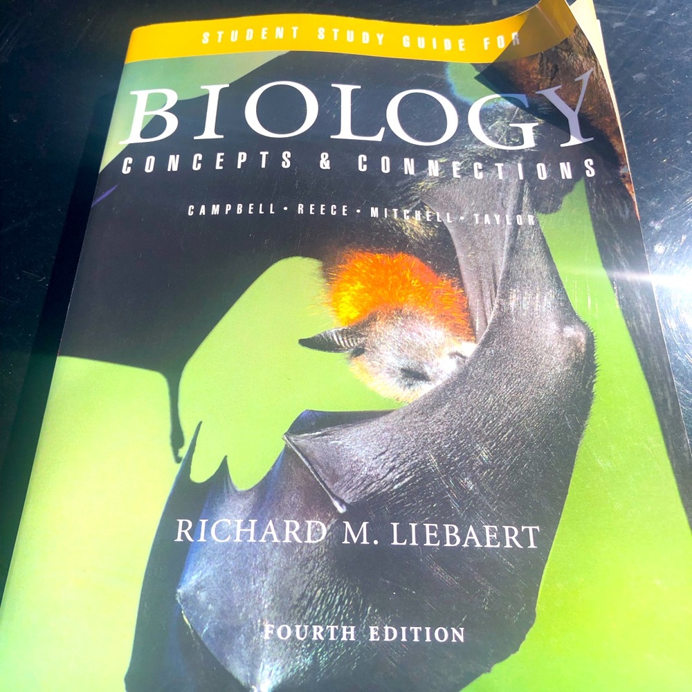 Student Study Guide for Biology: Concepts and Connections